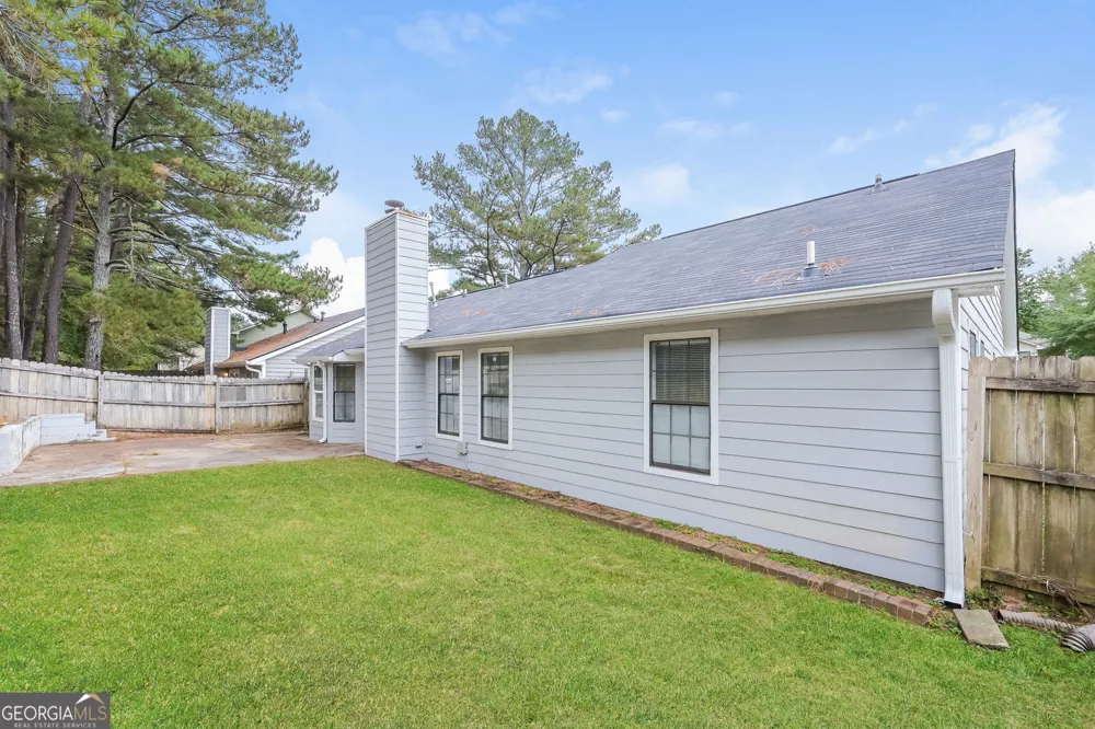 819 Arbor Hill DR Stone Mountain, GA 30088
