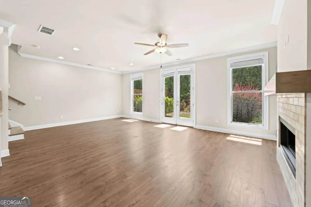 2028 Glenview Park CIR Duluth, GA 30097