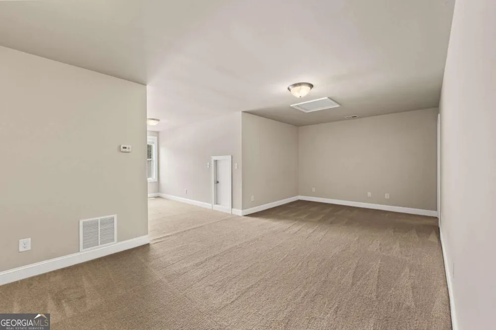 2028 Glenview Park CIR Duluth, GA 30097