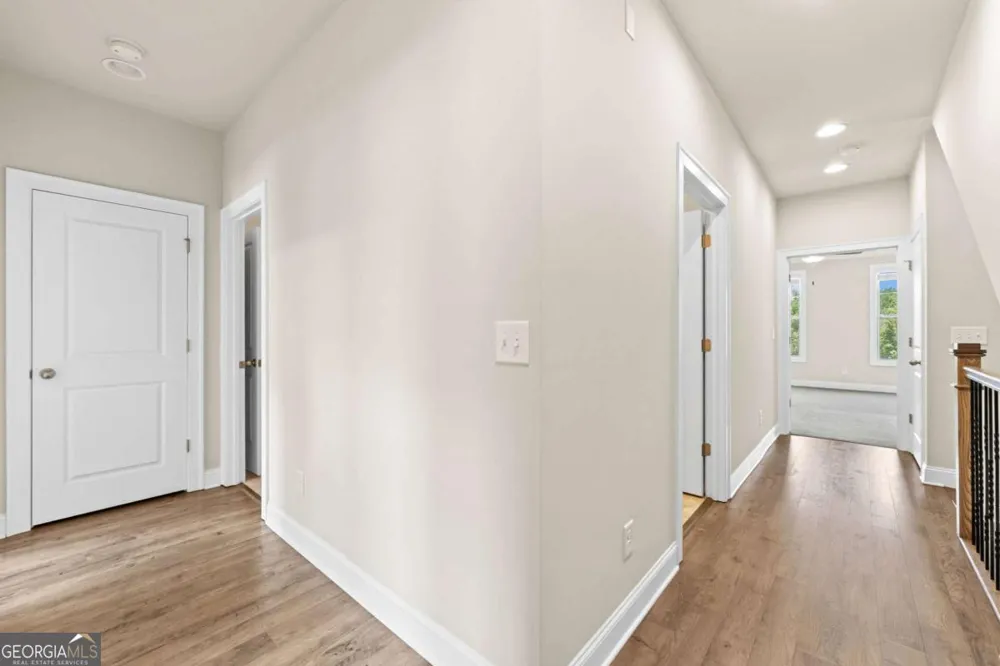 2028 Glenview Park CIR Duluth, GA 30097