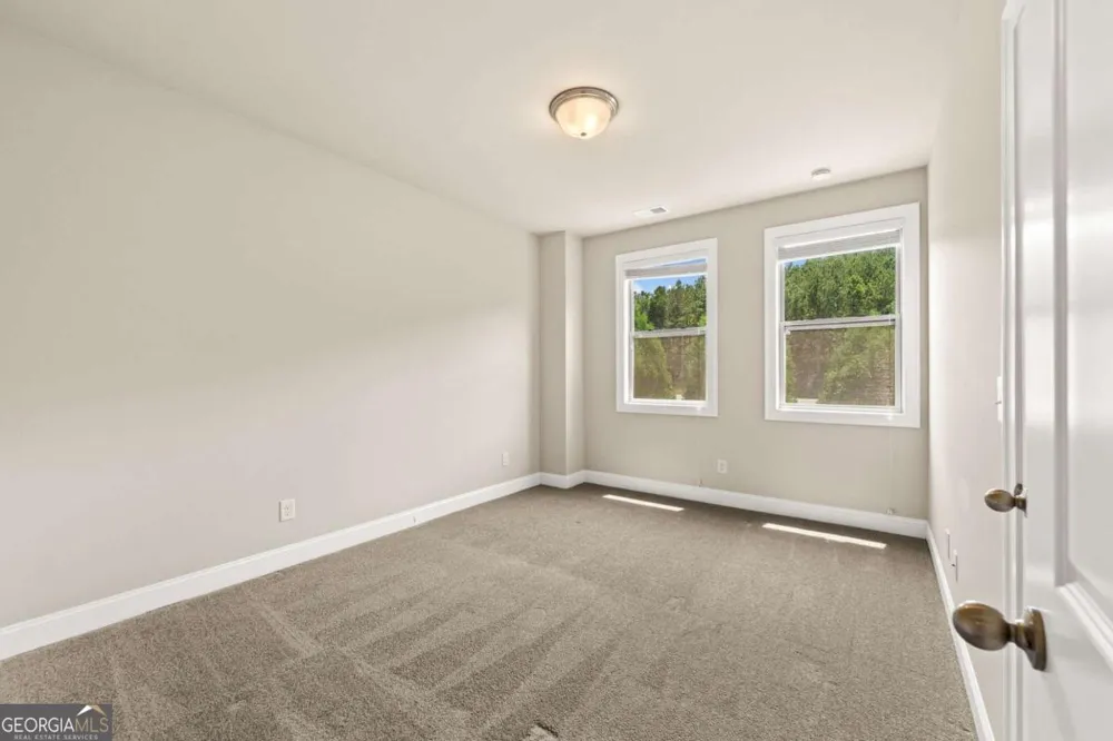 2028 Glenview Park CIR Duluth, GA 30097