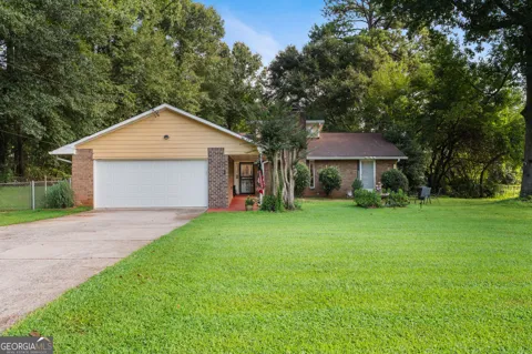 2174 Martin WAY