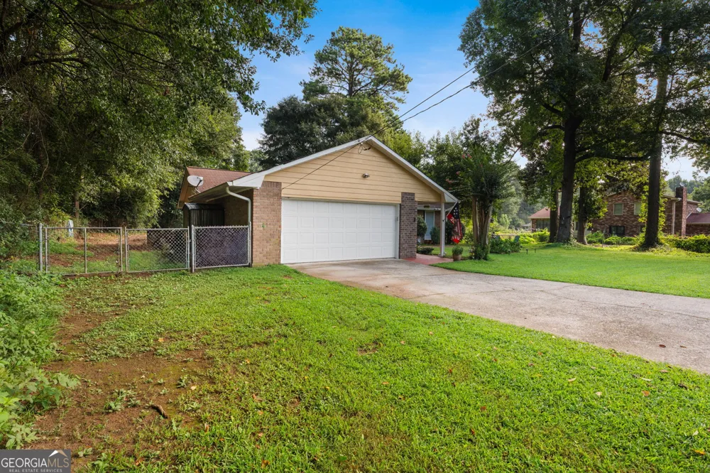 2174 Martin WAY Jonesboro, GA 30236