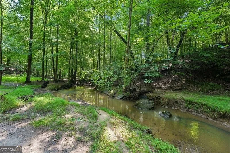 6860 Sterling DR Suwanee, GA 30024