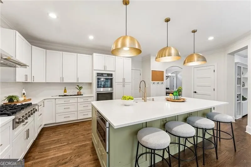 6860 Sterling DR Suwanee, GA 30024