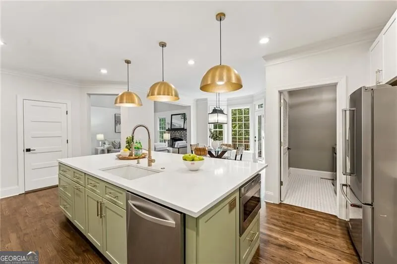 6860 Sterling DR Suwanee, GA 30024