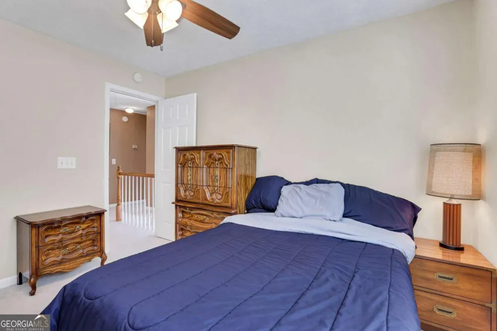 141 W Oaks PL Woodstock, GA 30188