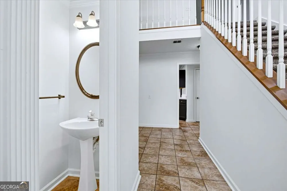 640 Suwanee Lakes CIR Suwanee, GA 30024