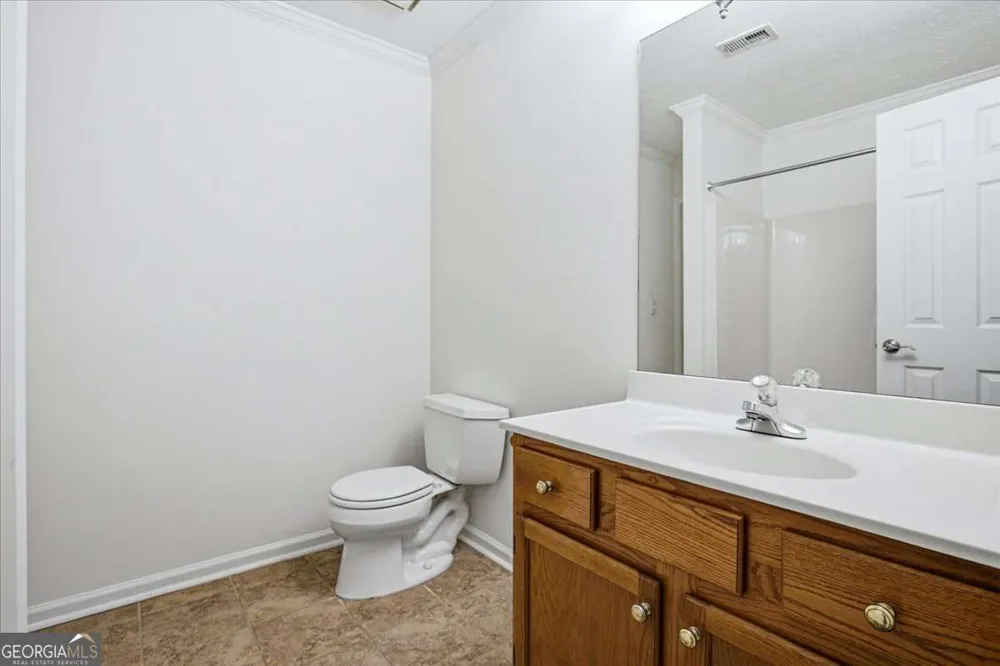 640 Suwanee Lakes CIR Suwanee, GA 30024