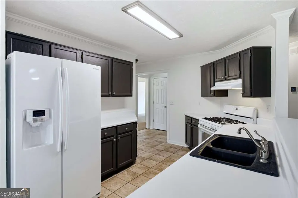 640 Suwanee Lakes CIR Suwanee, GA 30024