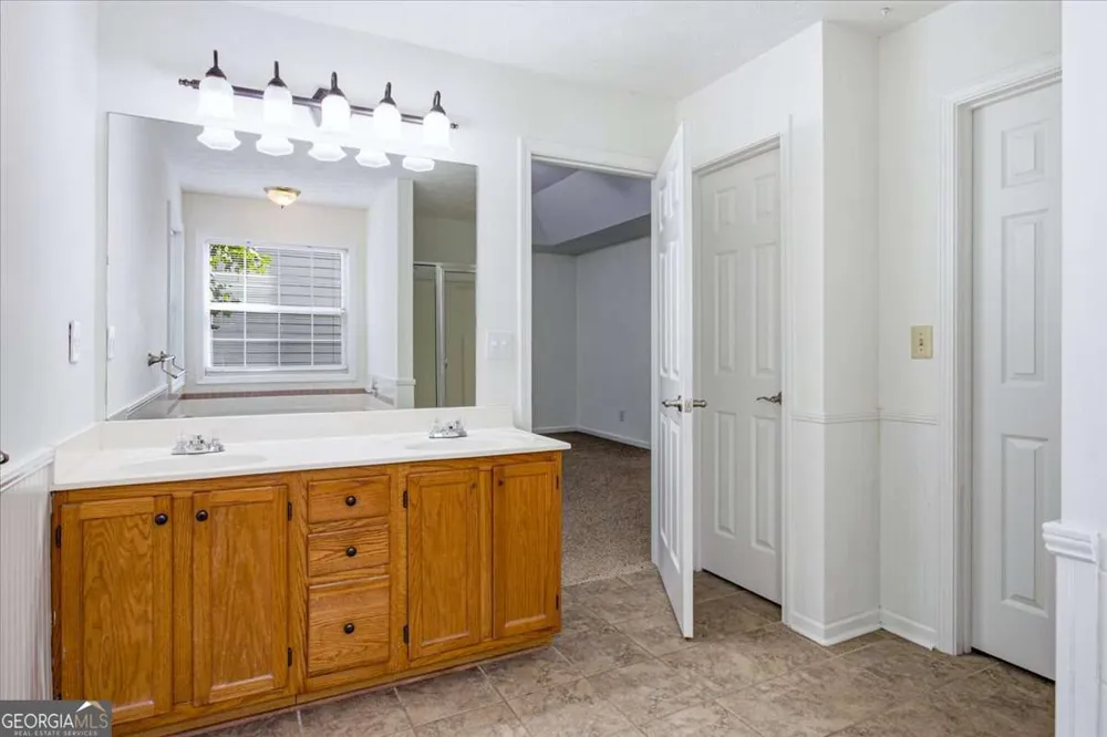 640 Suwanee Lakes CIR Suwanee, GA 30024