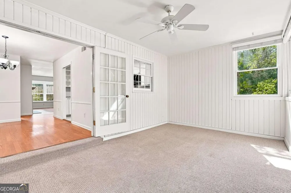 139 Woodmere SQ NW Atlanta, GA 30327