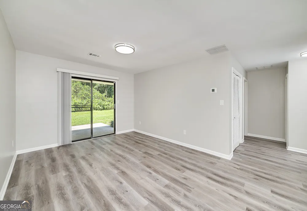 355 Santa Fe TRL Ellenwood, GA 30294