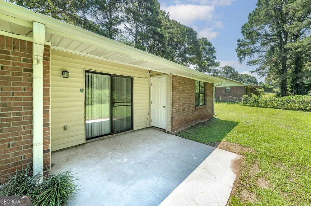 355 Santa Fe TRL Ellenwood, GA 30294