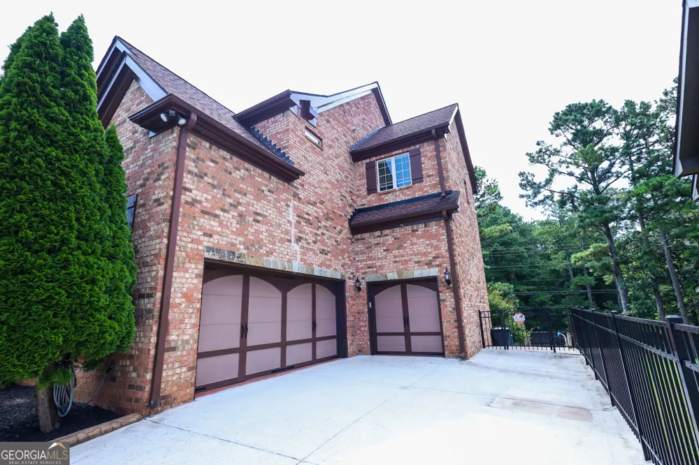 2389 Apalachee Crucis LN Dacula, GA 30019