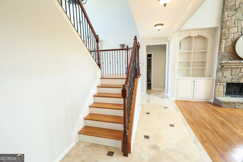 2389 Apalachee Crucis LN Dacula, GA 30019