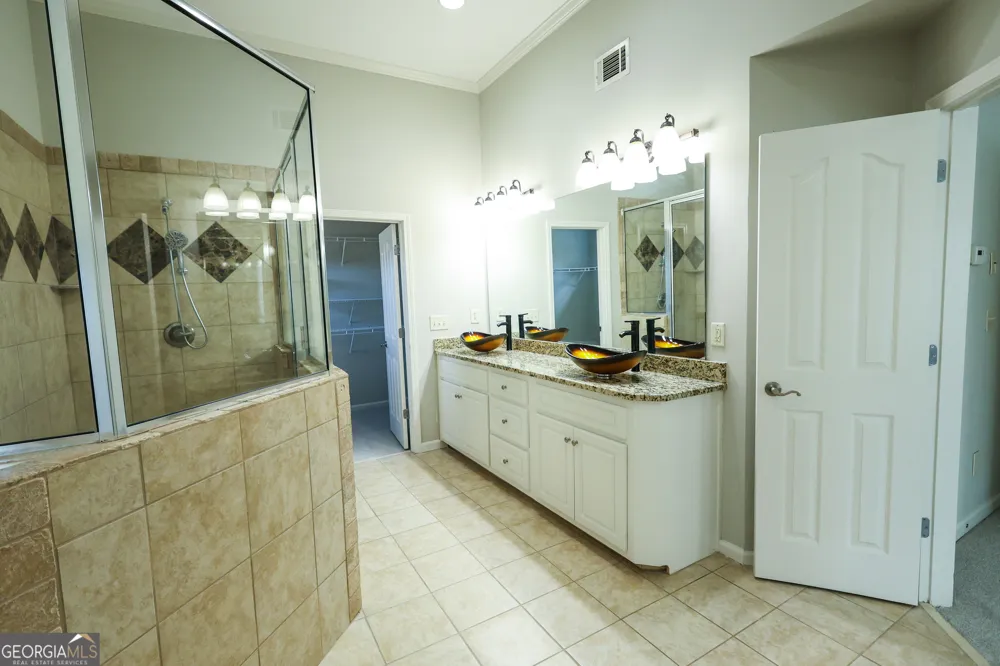 2389 Apalachee Crucis LN Dacula, GA 30019
