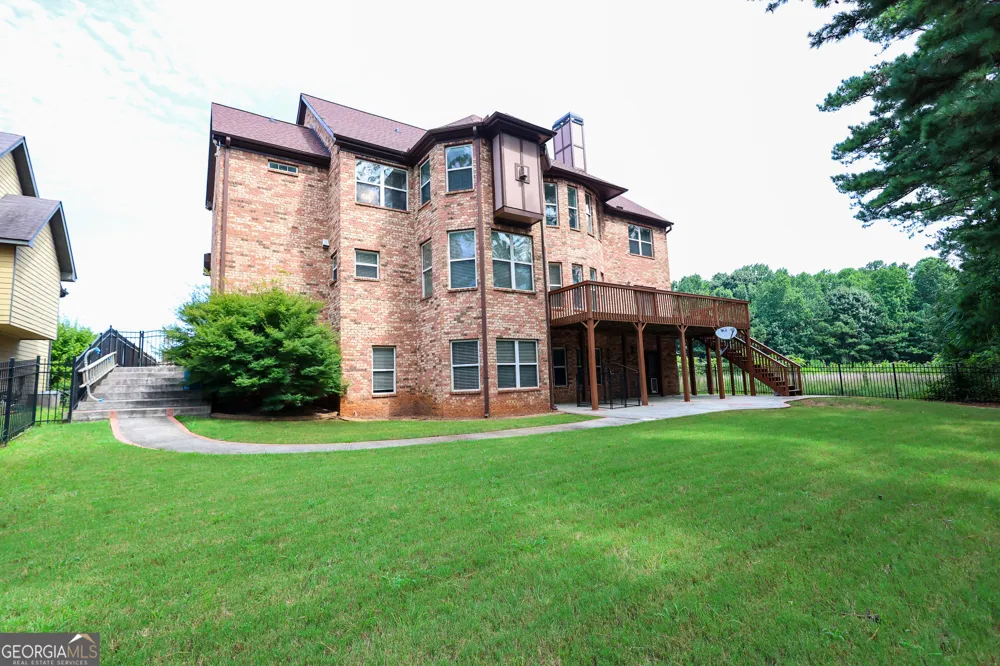 2389 Apalachee Crucis LN Dacula, GA 30019