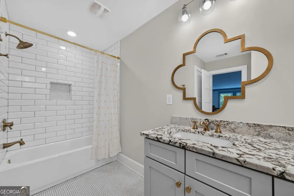 1031 Montgomery DR Greensboro, GA 30642