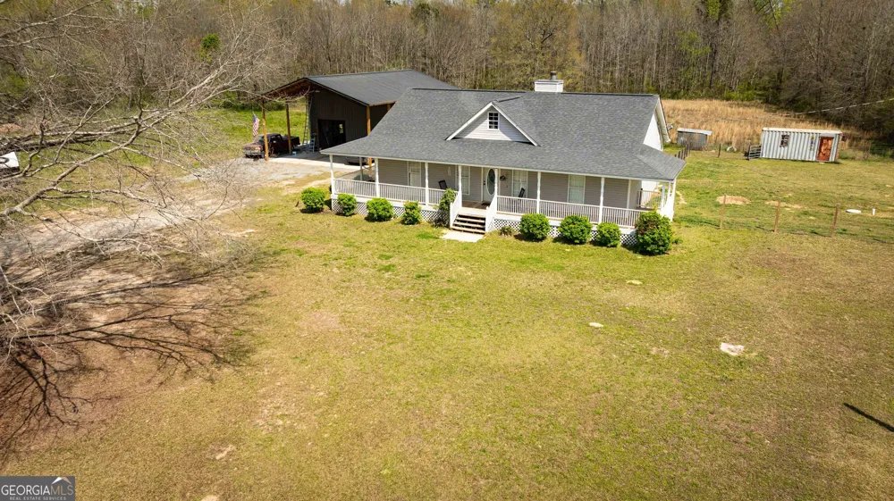 647 Pine Valley RD Meansville, GA 30256