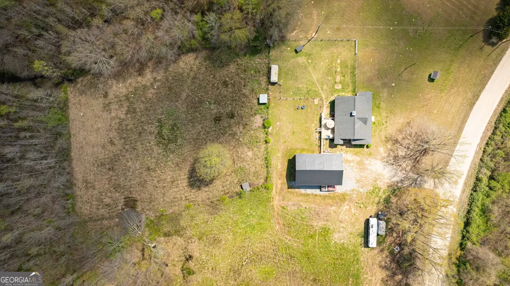 647 Pine Valley RD Meansville, GA 30256