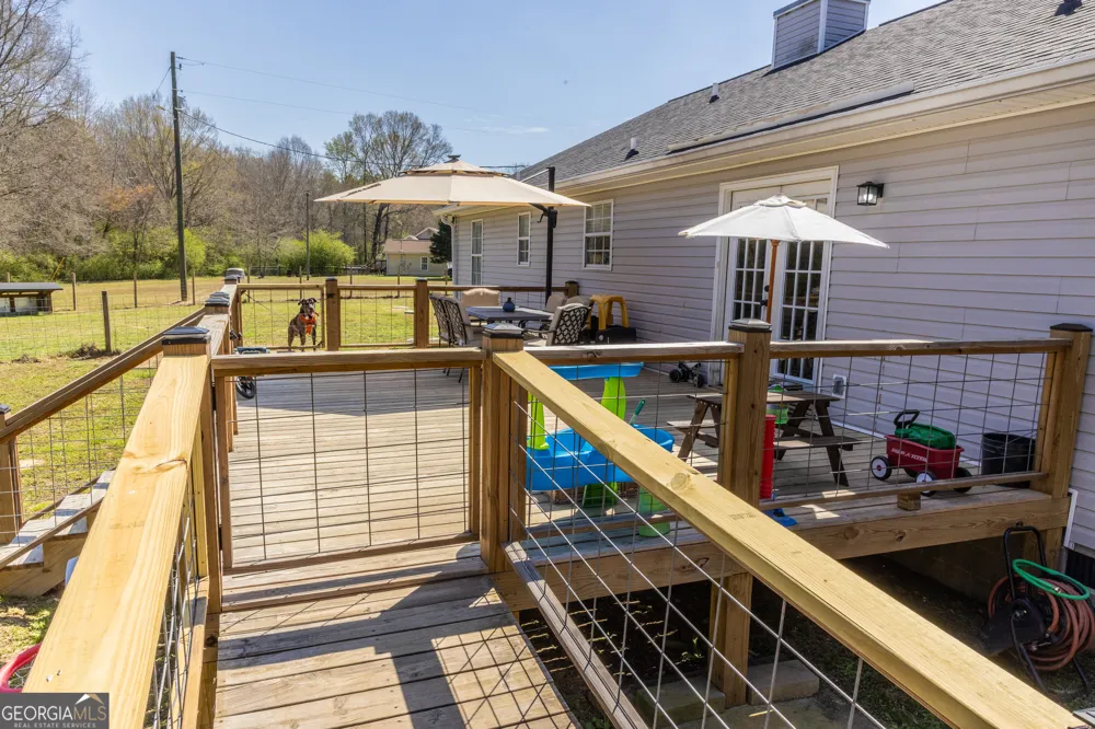 647 Pine Valley RD Meansville, GA 30256