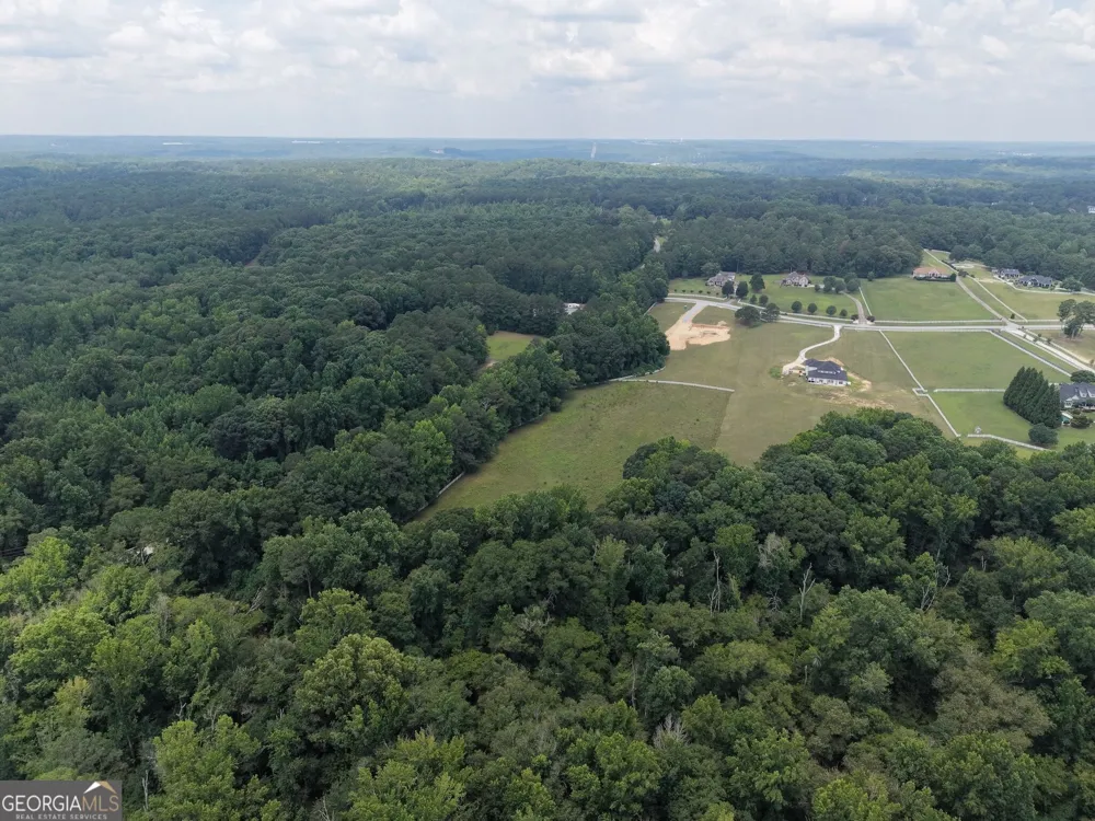 390 Edwards RD Oxford, GA 30054
