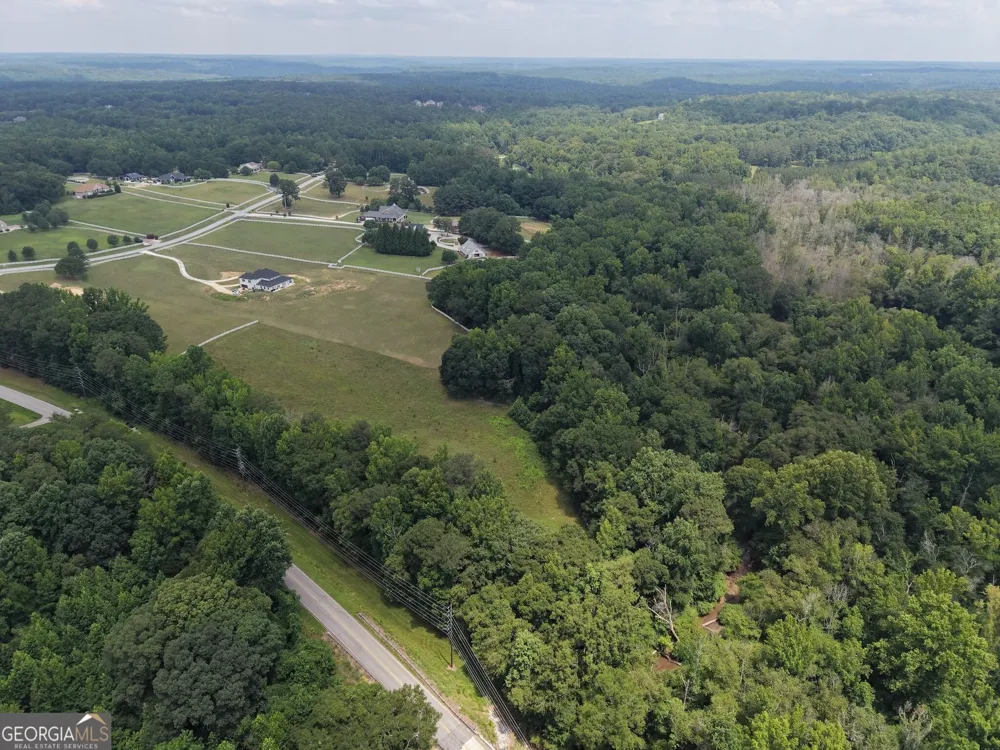 390 Edwards RD Oxford, GA 30054