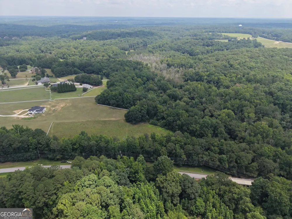 390 Edwards RD Oxford, GA 30054