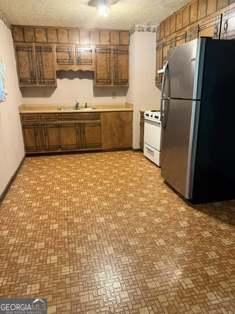 104 Crestview AVE SW Milledgeville, GA 31061