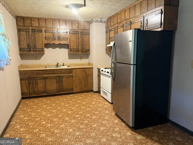 104 Crestview AVE SW Milledgeville, GA 31061