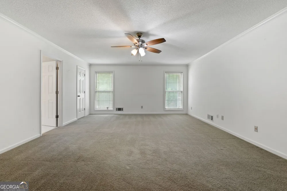 394 Hunter RD Griffin, GA 30224