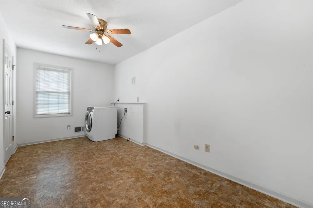 394 Hunter RD Griffin, GA 30224