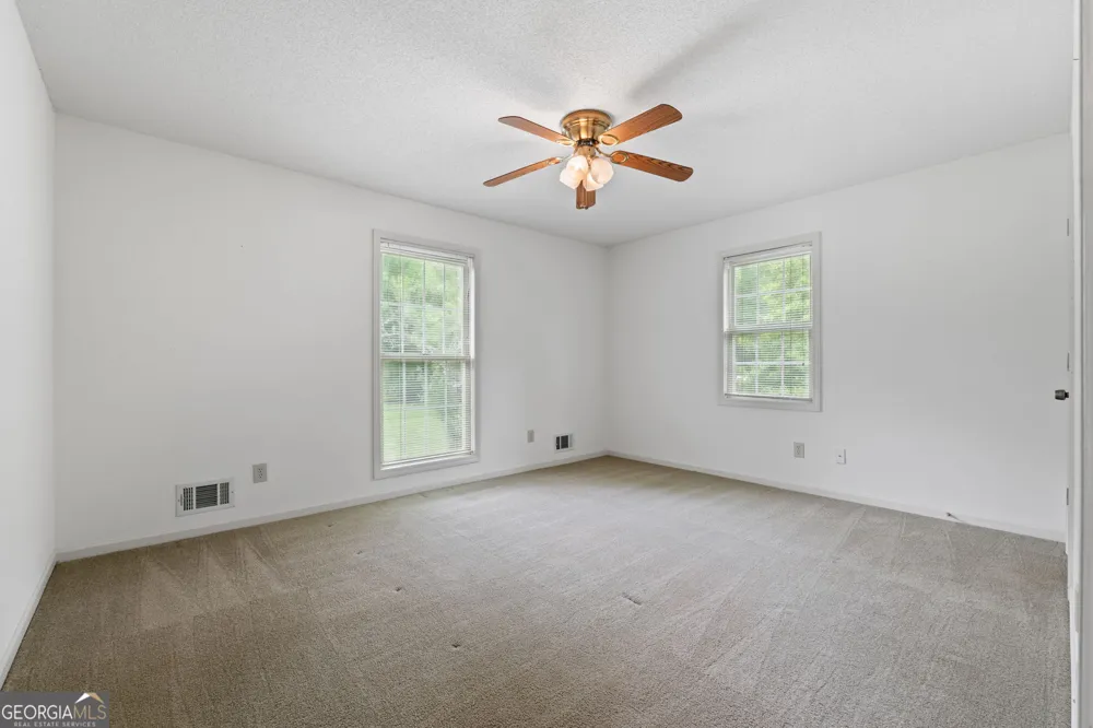 394 Hunter RD Griffin, GA 30224