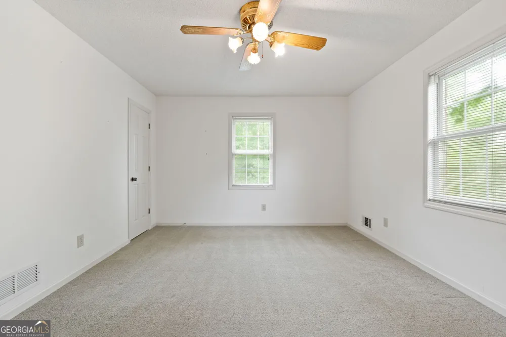 394 Hunter RD Griffin, GA 30224