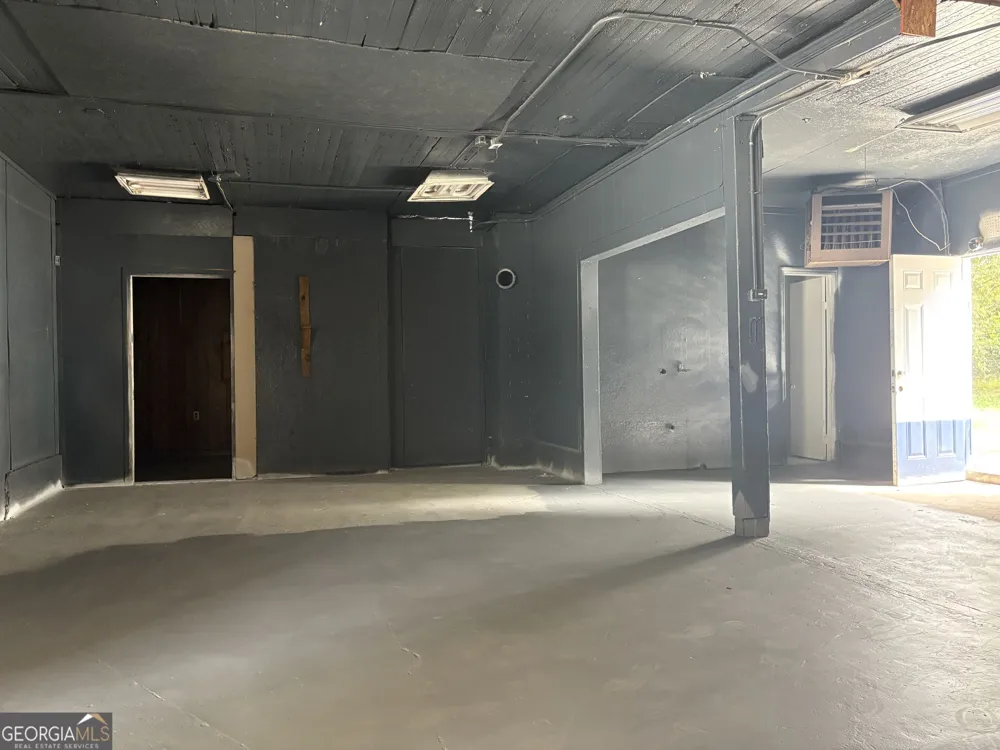1328 E Broad AVE Albany, GA 31705