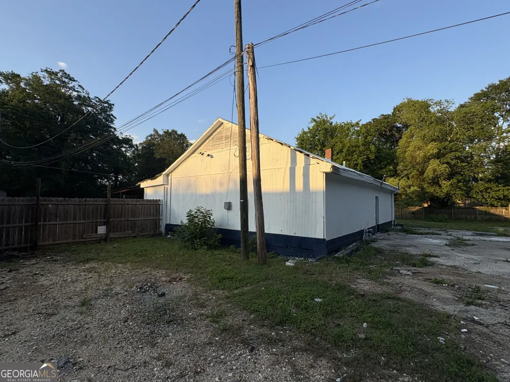 1328 E Broad AVE Albany, GA 31705