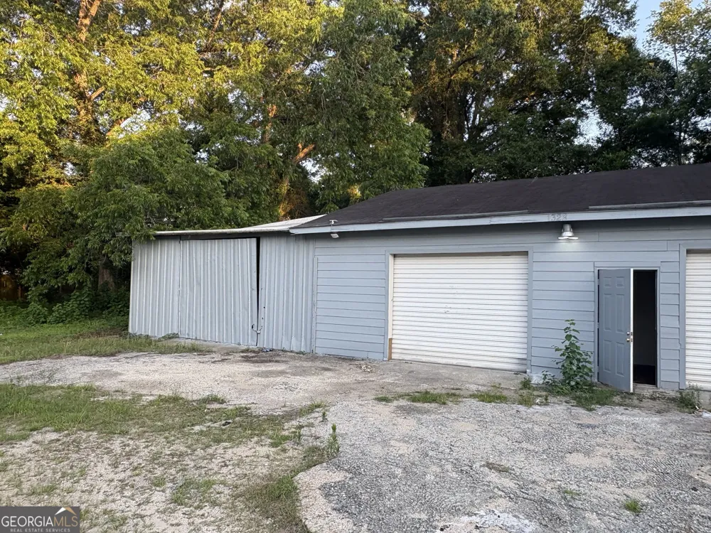 1328 E Broad AVE Albany, GA 31705