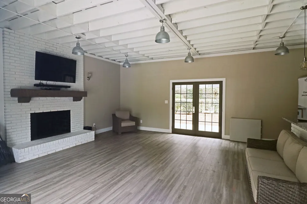 118 Maison PL NW Atlanta, GA 30327