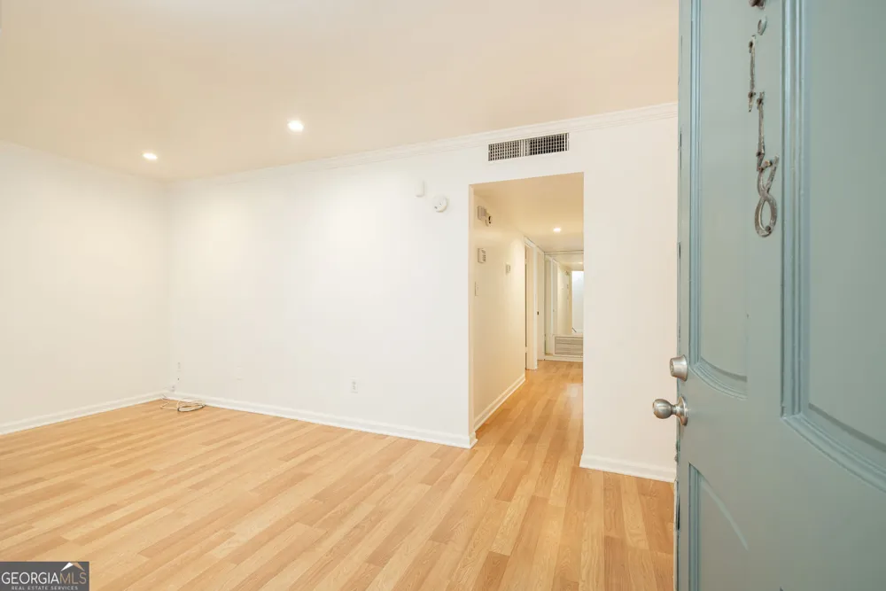 118 Maison PL NW Atlanta, GA 30327