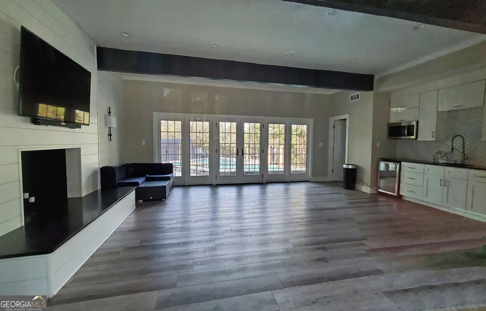 118 Maison PL NW Atlanta, GA 30327