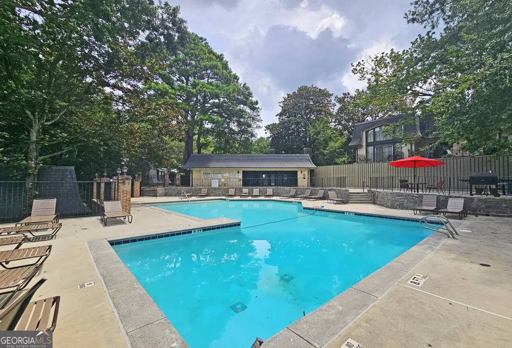 118 Maison PL NW Atlanta, GA 30327