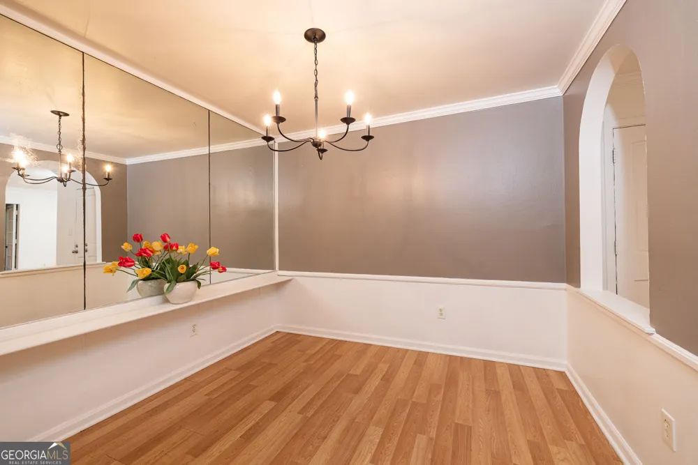 118 Maison PL NW Atlanta, GA 30327