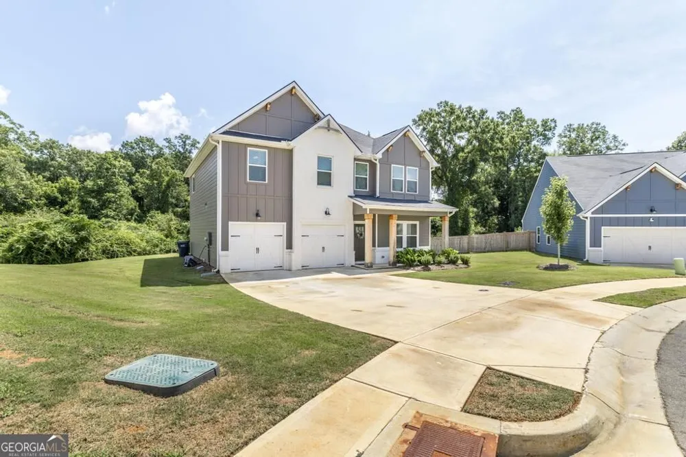 111 Corn Field CIR Perry, GA 31069