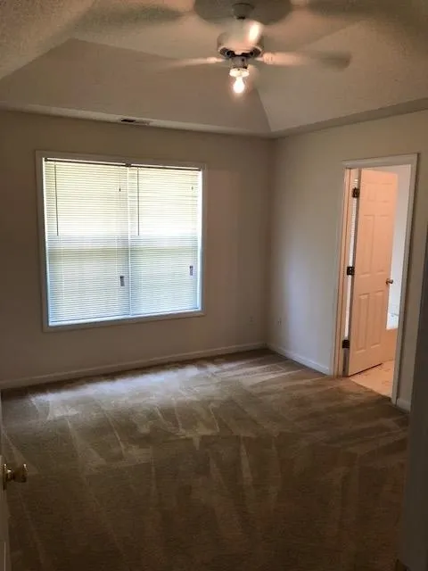 180 Waters Edge DR Locust Grove, GA 30248