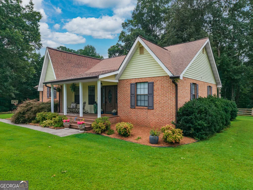 400 Cable RD Waleska, GA 30183