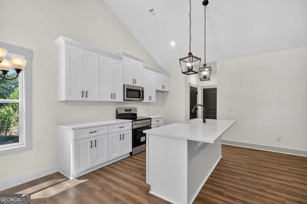 457 Relay RD Silver Creek, GA 30173