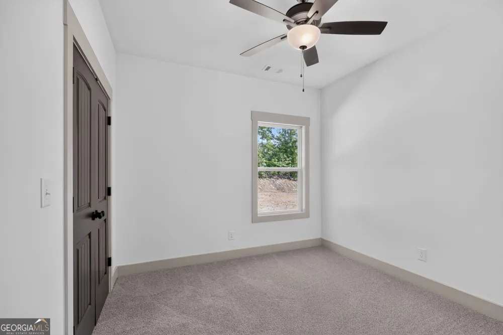 457 Relay RD Silver Creek, GA 30173