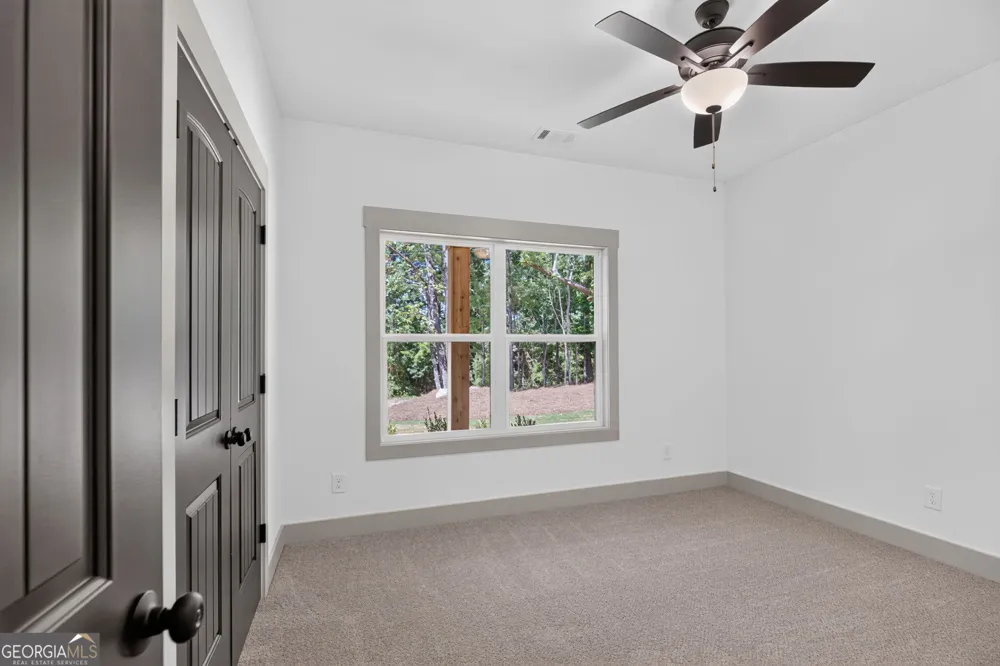 457 Relay RD Silver Creek, GA 30173