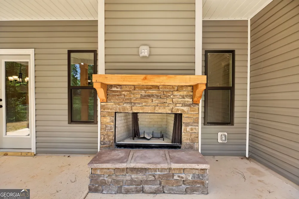457 Relay RD Silver Creek, GA 30173